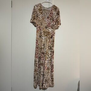 Neutral colors Floral Print Maxi Dress Size S